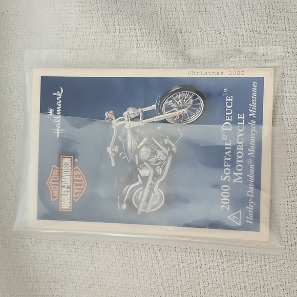 NWT Harley Davidson Hallmark Keepsake Ornament-2000 Softail - Picture 6 of 16